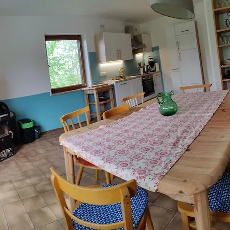Grosse Mit Dachterrasse Apartment
