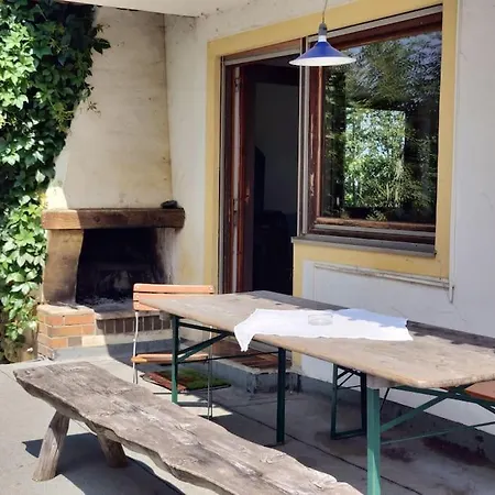 Grosse Mit Dachterrasse Apartment *